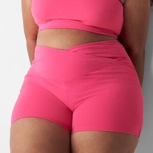 New Size 22/24 cheeky shortie, pink